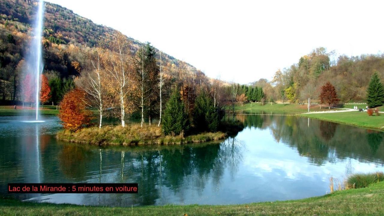 Instant De Douceur Au Pied Des Thermes Apartamento